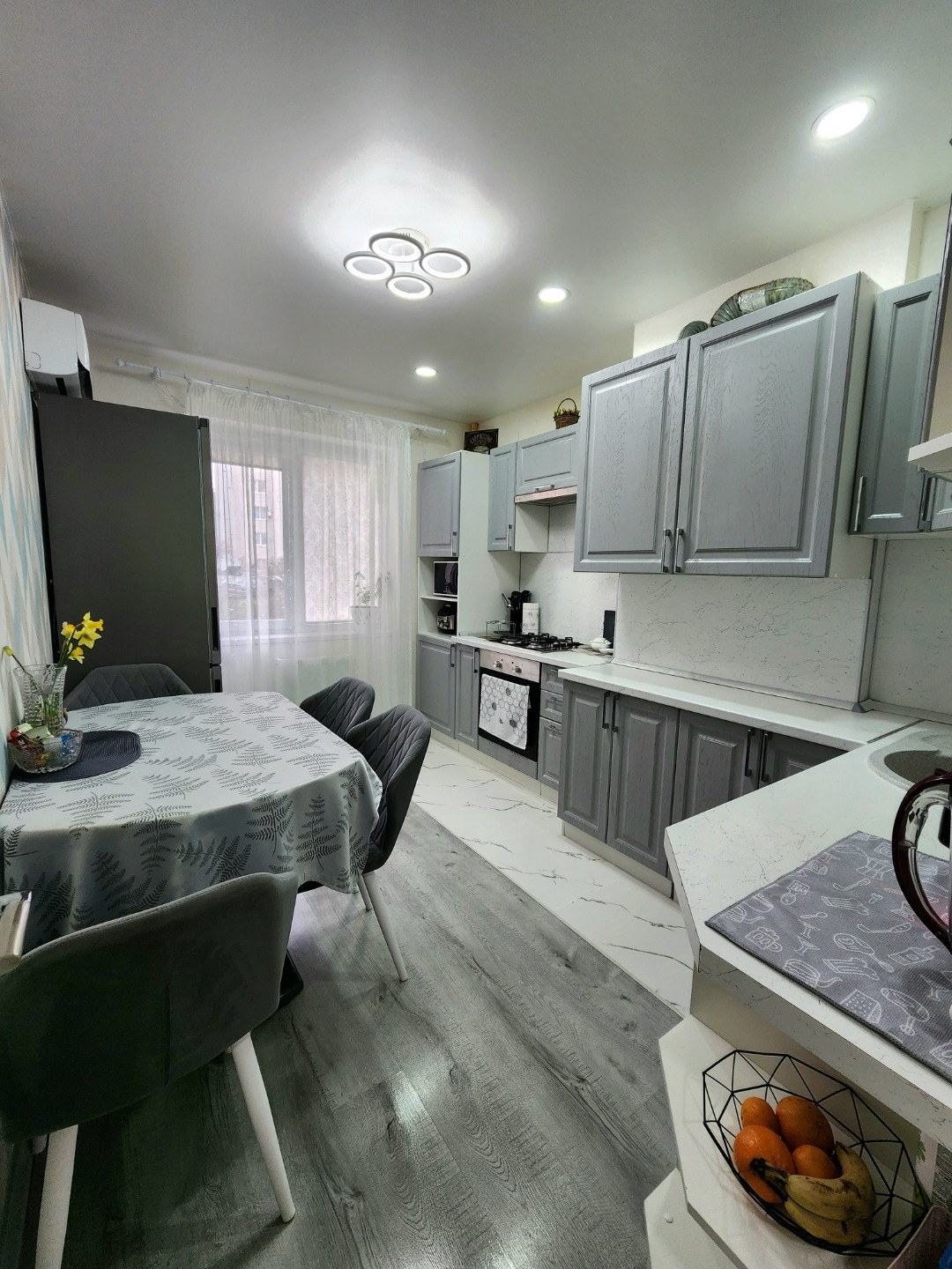 🏡 Продается 3-ка, уютная квартира с изолированными комнатами и видом на природу


Просторная и очень светлая квартира в тихом, благоустроенном районе. Идеальный вариант для тех, кто ищет жилье в формате «заезжай и живи».

📐  Планировка: Все комнаты изолированные — это обеспечивает личное пространств